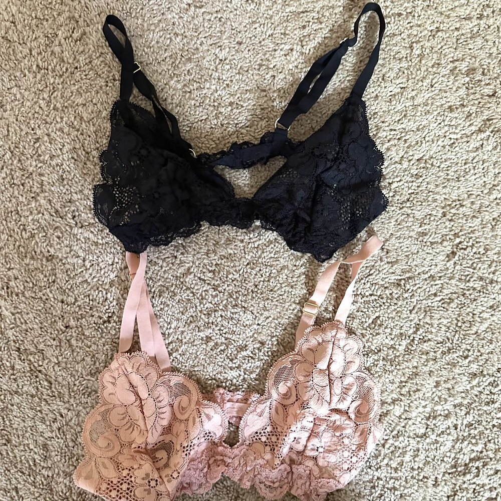 Set of 2 Victoria's Secret We are Hot as Hell HAH Stretch Lace Bralettes XS